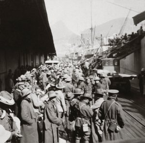 1ª Brigata di Fanteria, di ritorno dal Sud-Ovest Africa da English Photographer